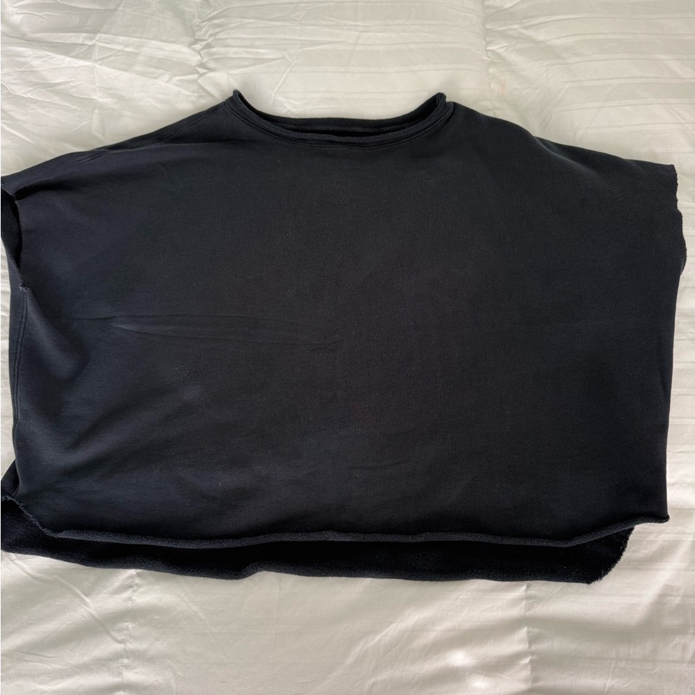 Frank and Eileen Tee Lab Capelet Black Sweatshirt One Size